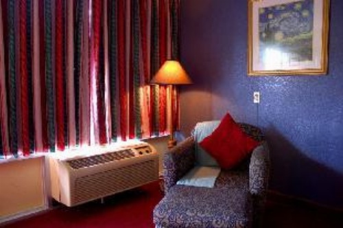 Lambert Inn image 11