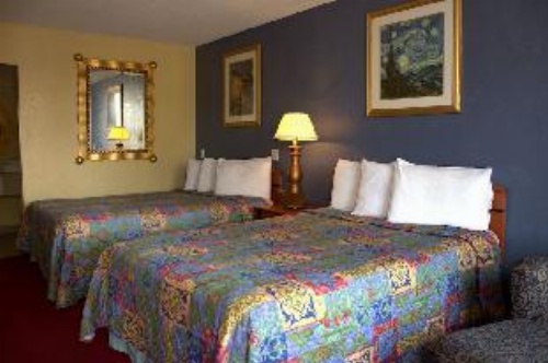 Lambert Inn image 17